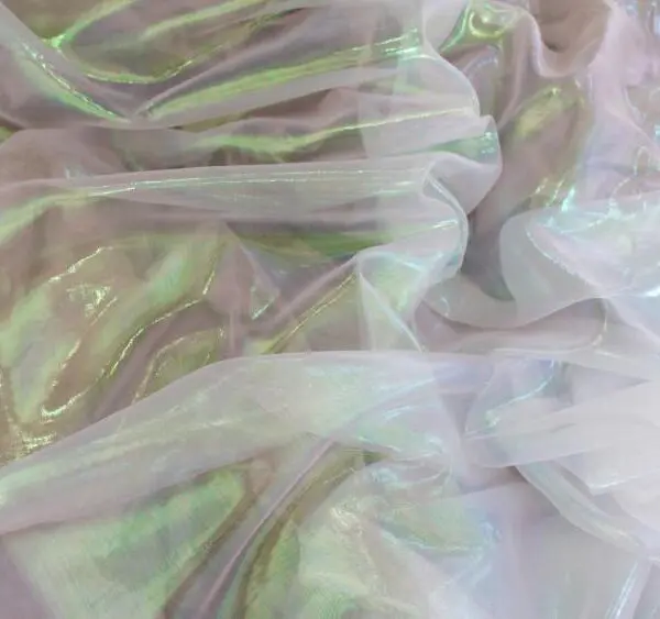 LES YEUX TURBIDES, Shanta Rao