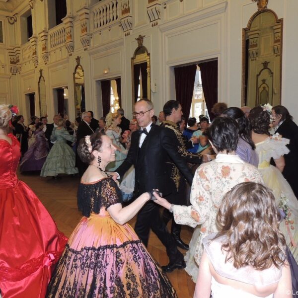 Association LE BAL MABILLE