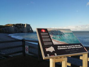 Falaises d'Etretat.